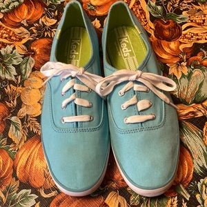 Keds tennis shoes size 8.5